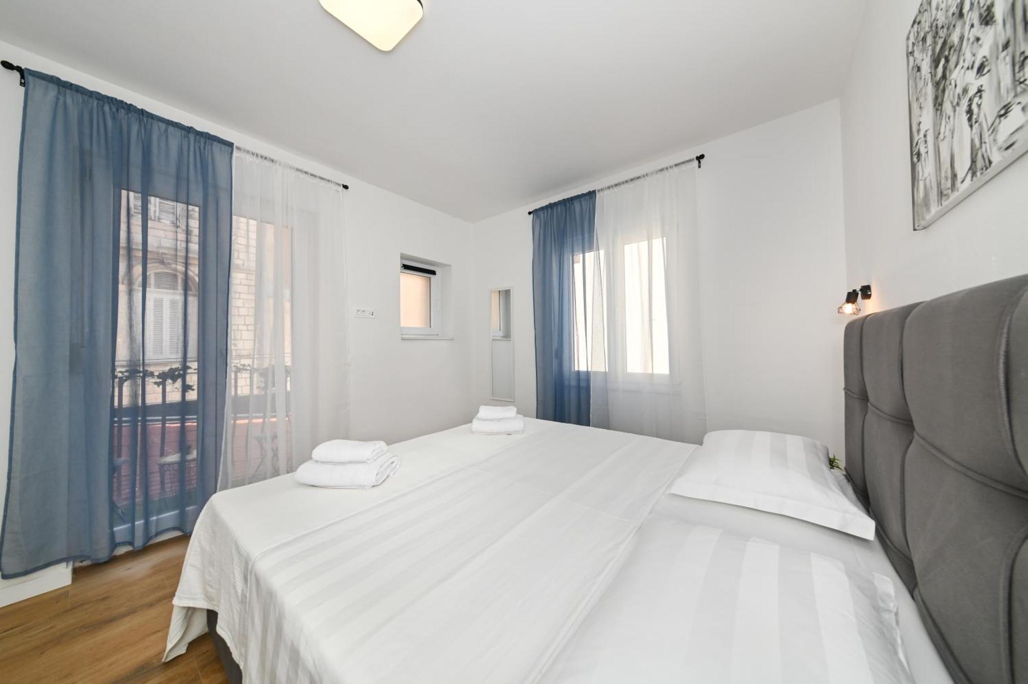 Dolce 1 Apartment *